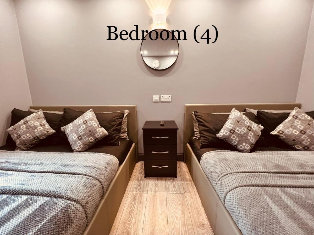 Urban Escape *4 Bedroom House* With Free Parking Birmingham Exteriör bild